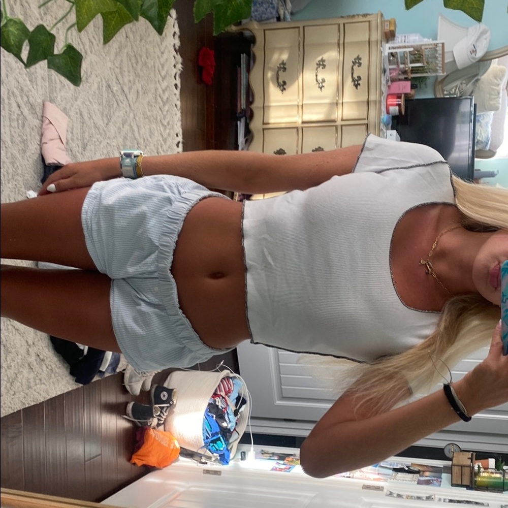 Brandy Melville White Crop Top